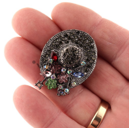 WANDALLIA Broszka Kapelusz Słomkowy Złota Czapka Damska Stylowa